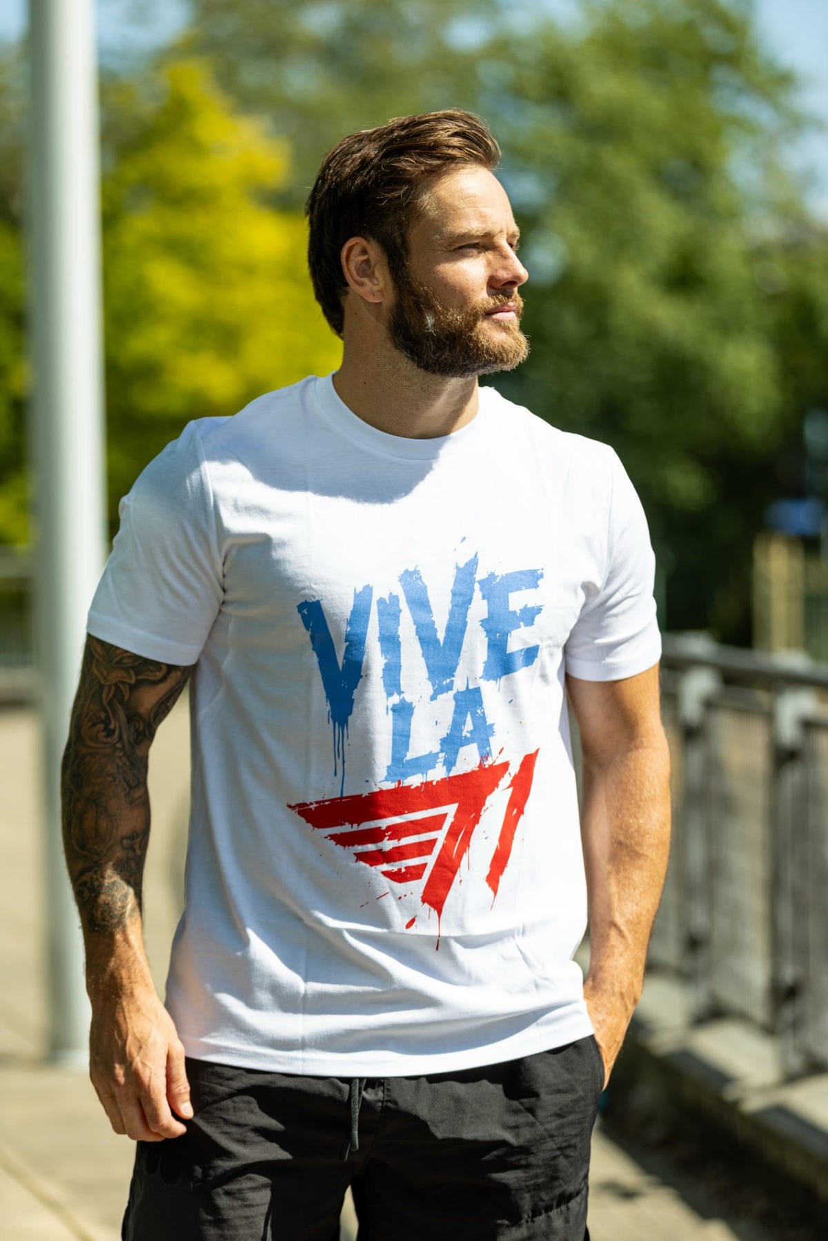 Vive La T1 T-Shirt
