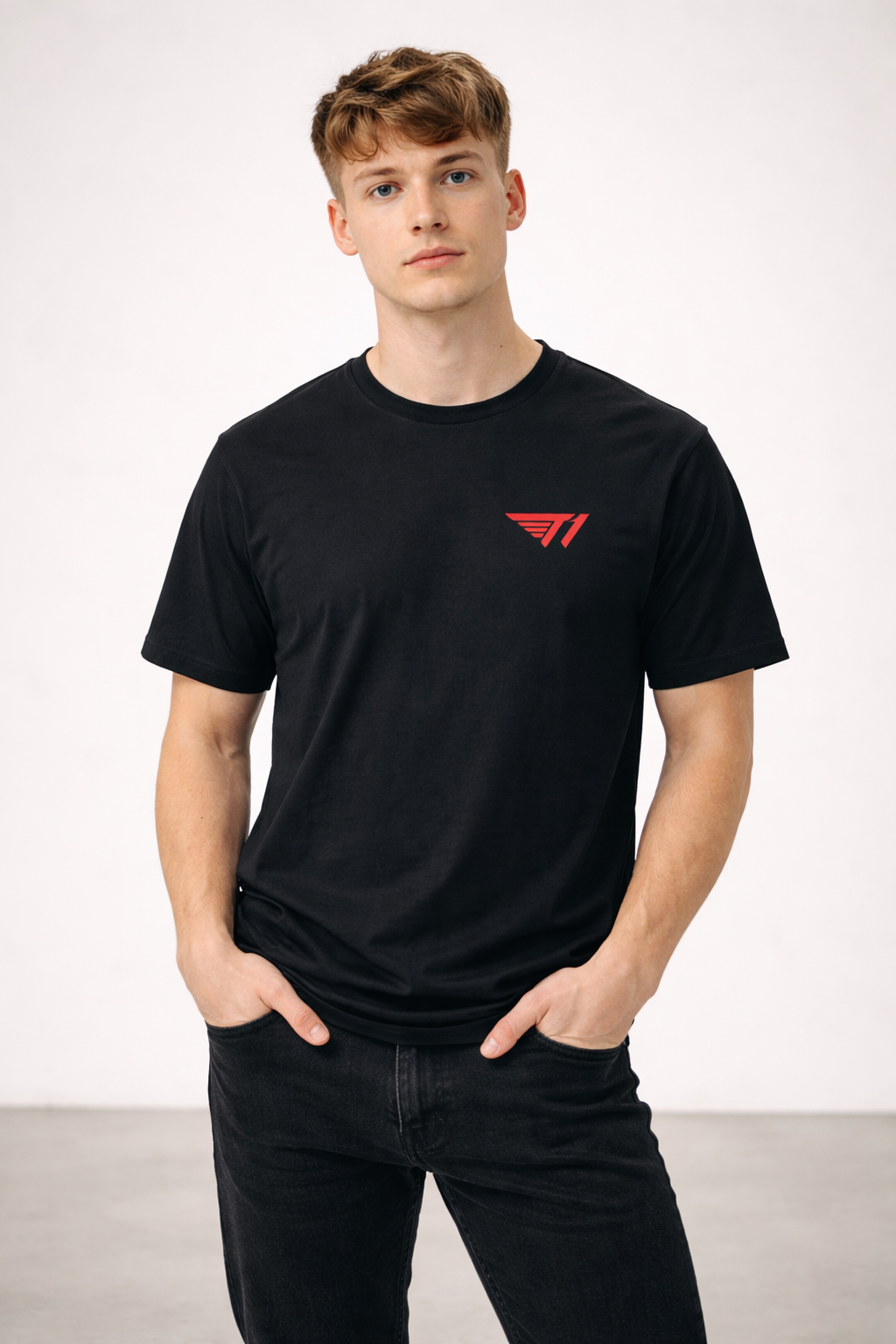 T1 Essential Back Print Logo T-Shirt